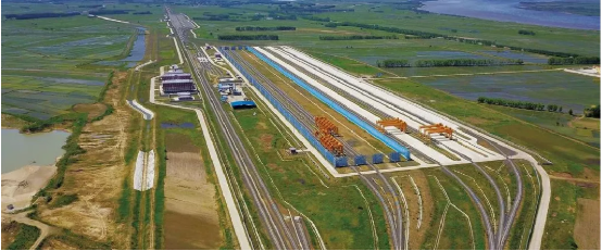 集團(tuán)全力助推黑龍江省佳木斯市同江市委托招商引資，立足八大優(yōu)勢(shì)，構(gòu)筑發(fā)展新格局