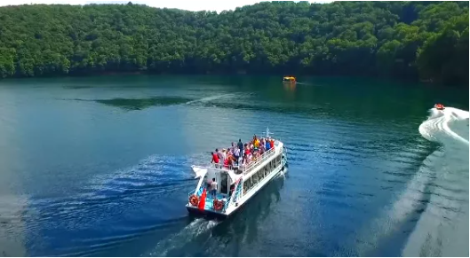 集團全力助推吉林省通化市輝南縣委托招商引資，做大做強四大特色產業(yè)集群