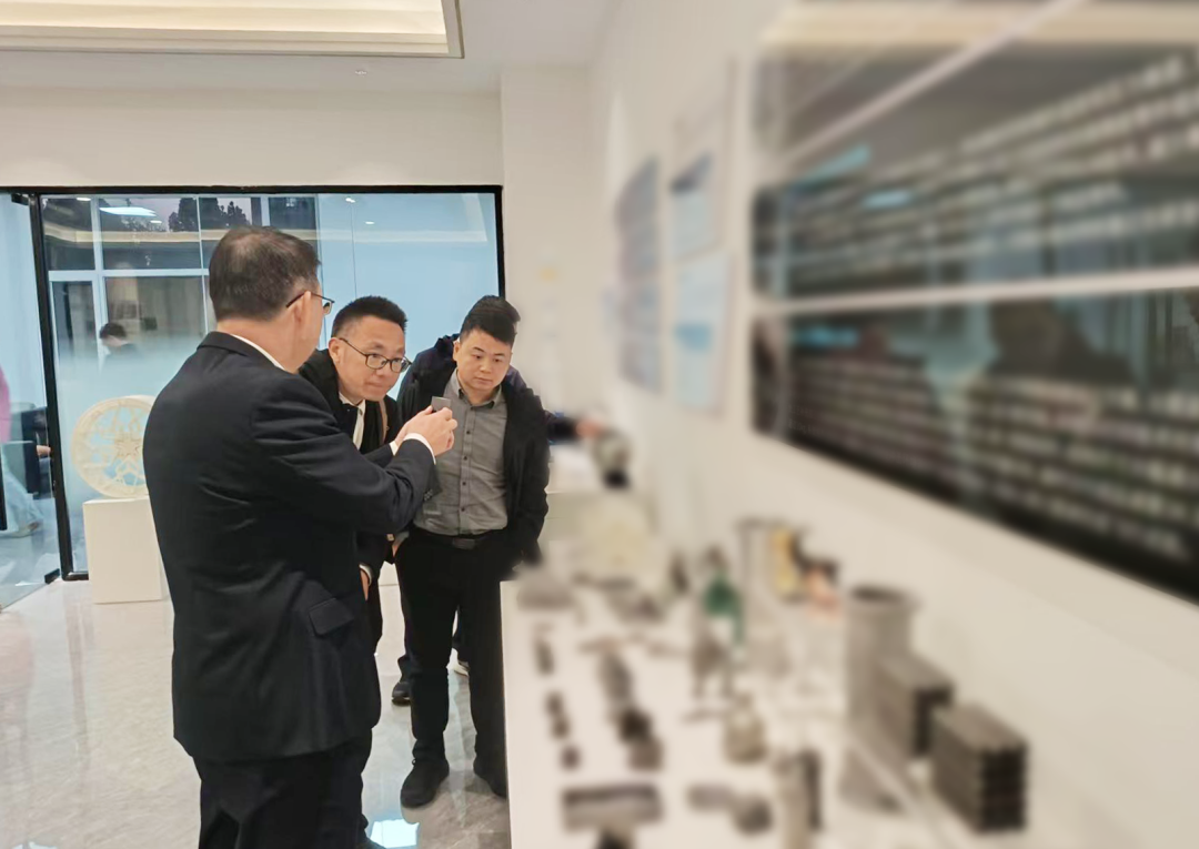 投資額5億，年產(chǎn)值20億！上海東方龍商務(wù)集團(tuán)精準(zhǔn)推動(dòng)江西某地方政府實(shí)地對(duì)接3D打印增材制造生產(chǎn)擴(kuò)建投資選址項(xiàng)目